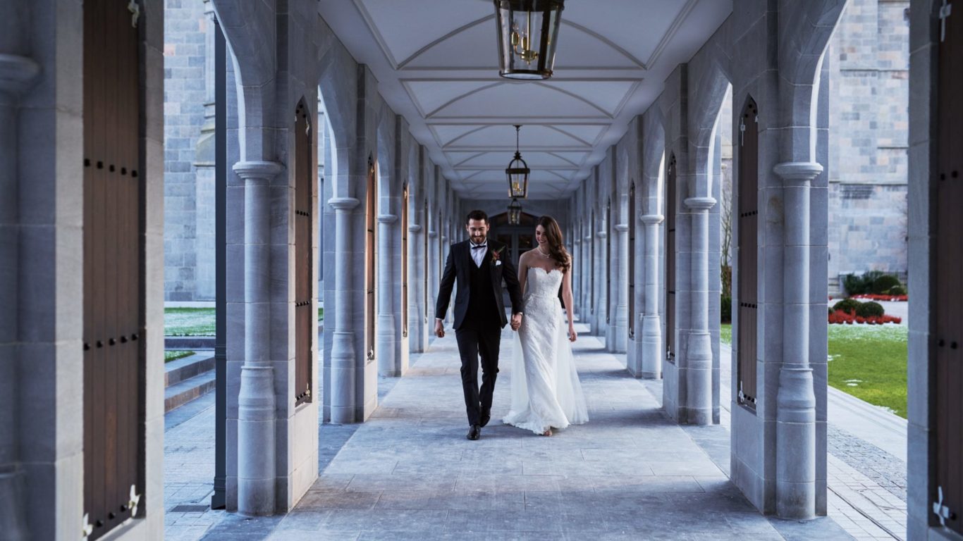 bride-and-groom-at-the-Colonnade-1