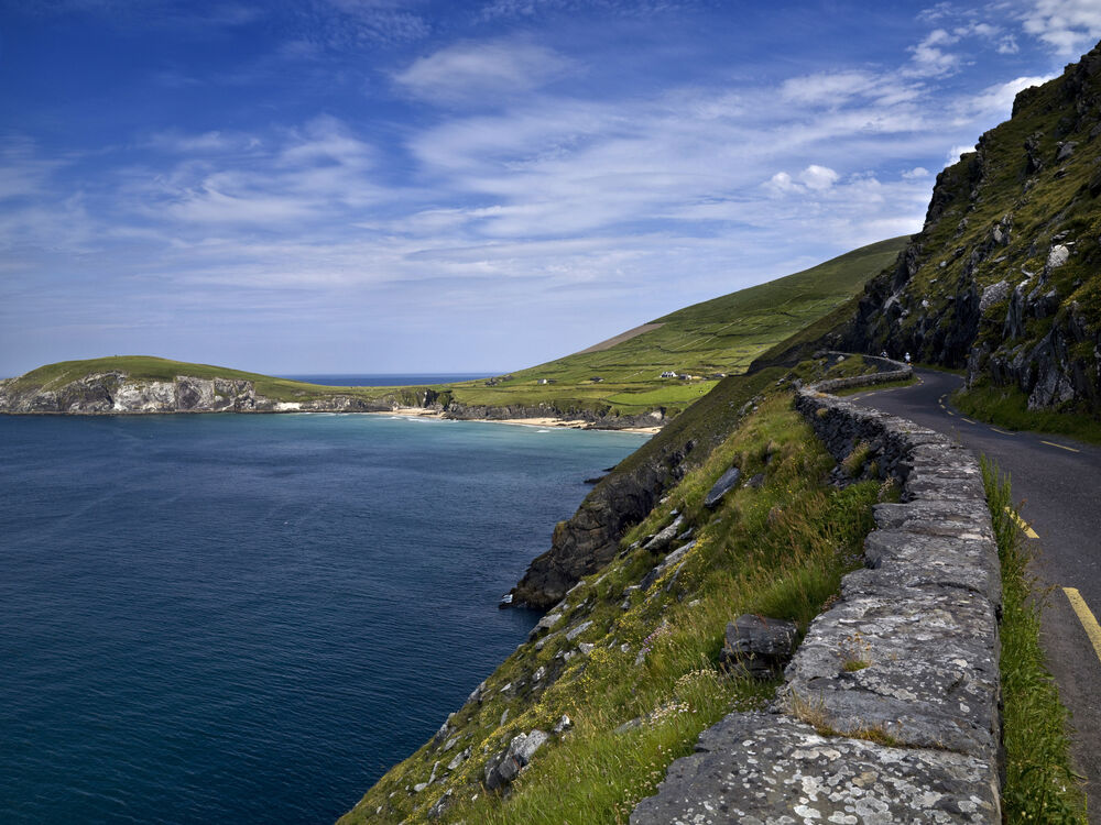 A Day Trip To… Dingle – a Vibrant town With Captivating Scenery